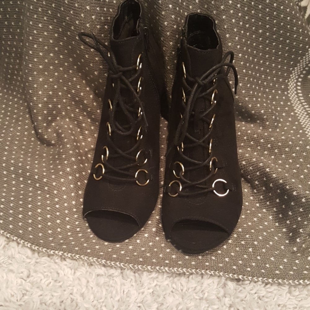 Candies booties - Picture 1 of 2